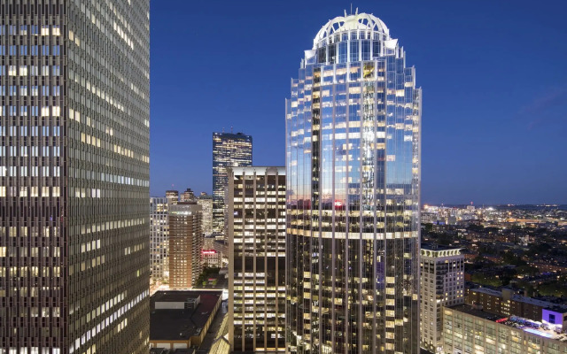 Sheraton Boston, a Marriott Hotel