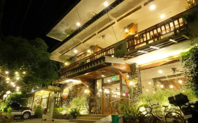 Antonio's Bed and Breakfast Hotel