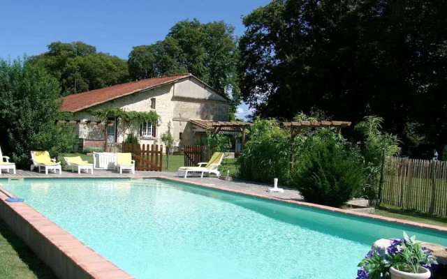 Villa With 7 Bedrooms in Saint-laurent-des-hommes, With Private Pool,