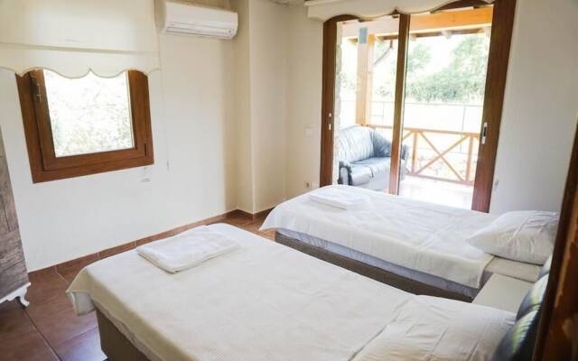 BO074 by Villaofsummer