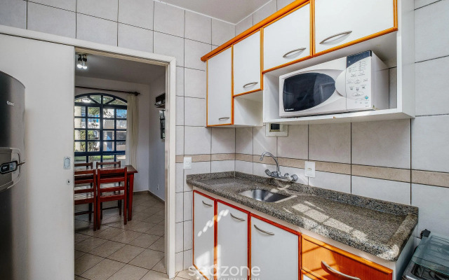 Apto em lindo condomínio pé na areia RPB038