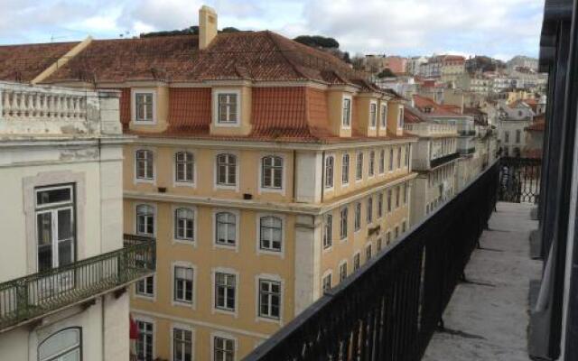 Lisbon RiverView Hostel