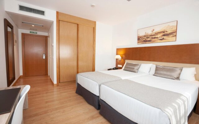 B&B HOTEL Logroño Las Cañas
