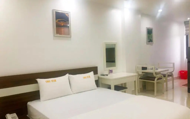 Cosy Star Apartment and Motel