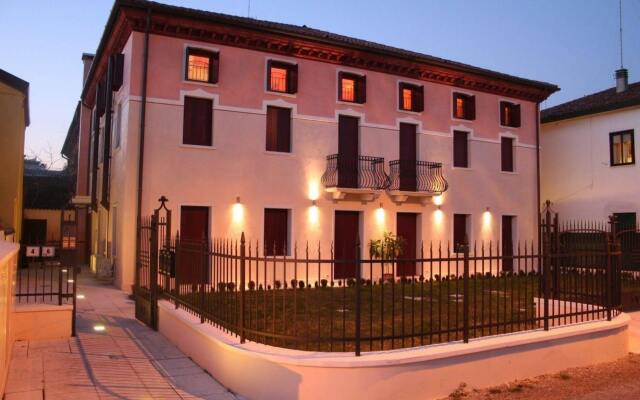 Villa Giotto Luxury Suite & Apartments