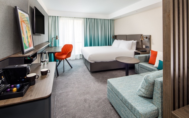 Holiday Inn Manchester Airport by IHG
