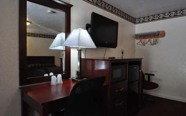 Passport Inn And Suites Chaplin
