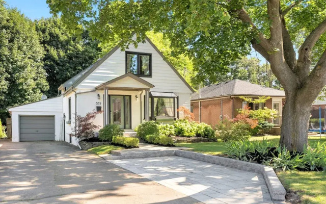 Specious Fully Private Studio apt With Laundry