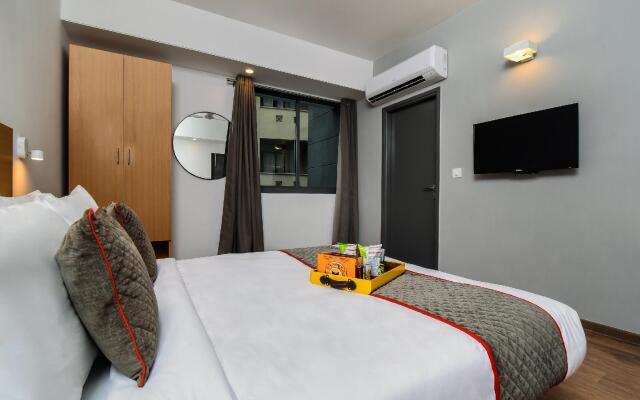 OYO Townhouse 036 C Scheme Ahinsa Circle