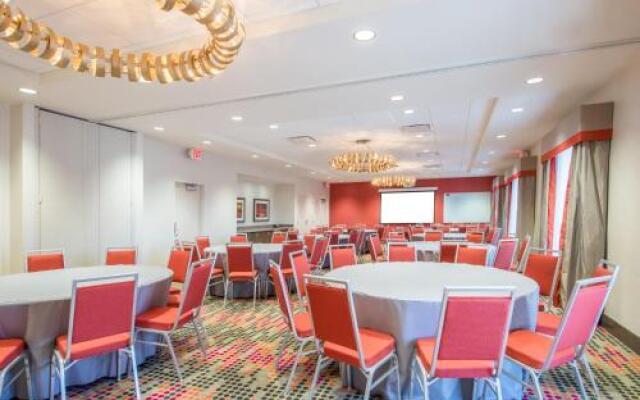 Hampton Inn & Suites Phoenix - Gilbert