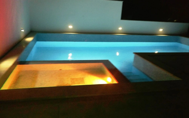 1-bed Large Apartment in Tivat Swiming Pool