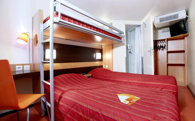 Premiere Classe Bourges (6 kms du centre-ville)
