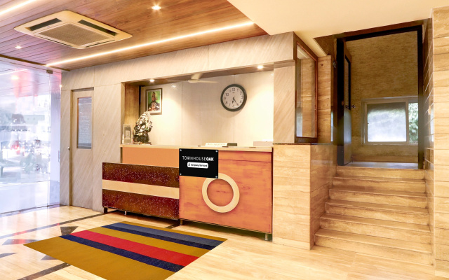 Super Townhouse Oak Madhapur Nera Regency