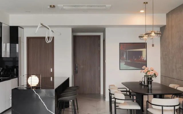 CR Concept Metropole High-end Apartment