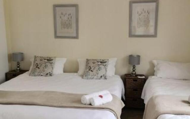 Sani Window B&B and Self catering