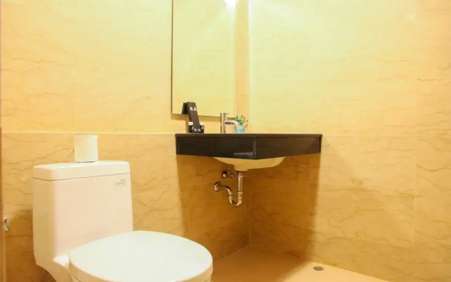 Modern and Spacious 1BR Apartment at L'Avenue