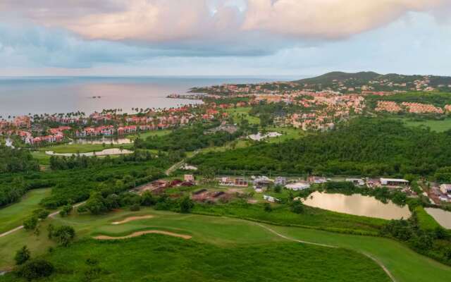 Wyndham Palmas Beach & Golf Boutique Resort