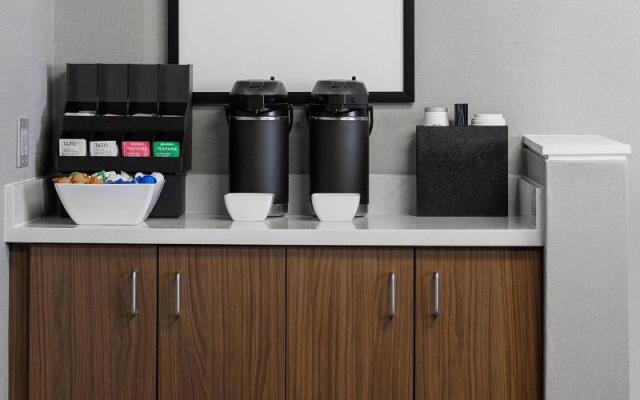 Courtyard by Marriott Denver Central Park