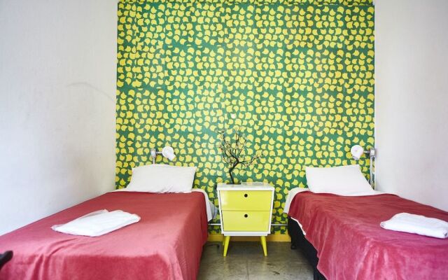 Hostel Alice