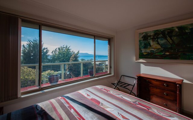 Maria Views Bed & Breakfast