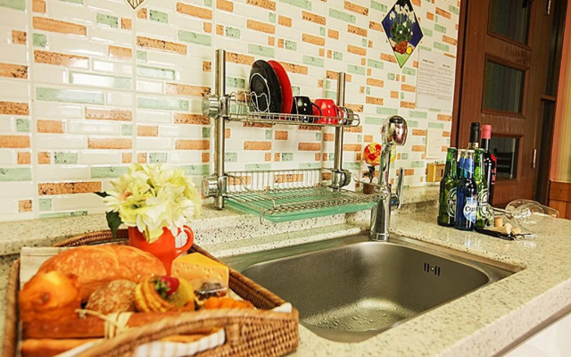 Geojedo Twin Castle Pension