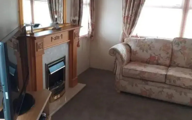 Remarkable 2-bed Caravan in Ingoldmells