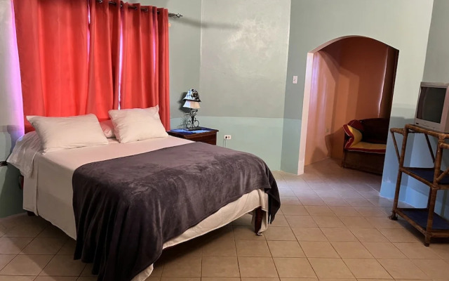 Jah Freedom Inn Negril