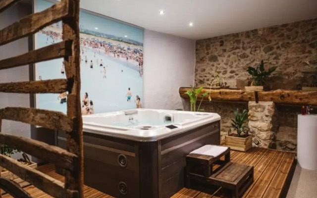 Château & Village Castigno - Wine Hotel & Resort