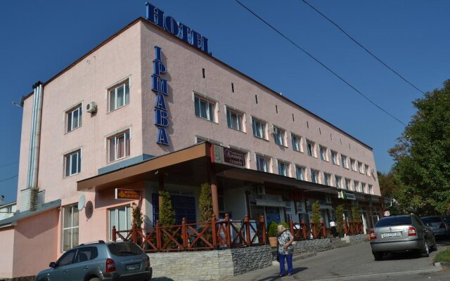 Irshava Hotel