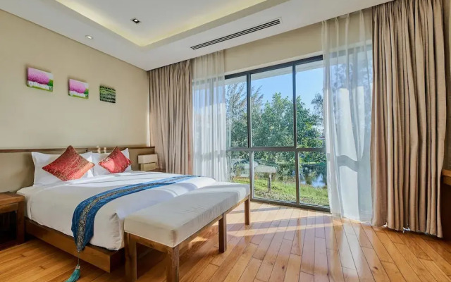 Vacation Homes Pool Villa
