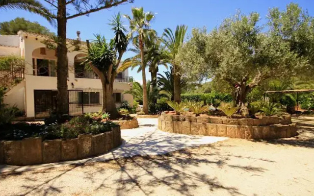 Holiday Home Paradise