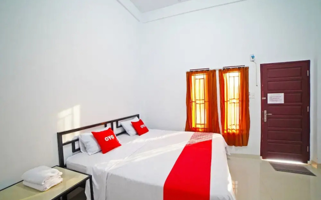OYO 90618 Hanania House Syariah