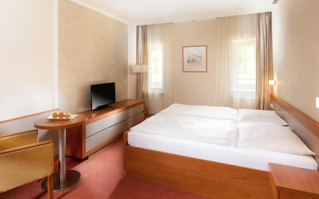 Hotel Reza