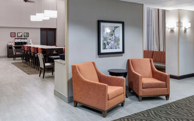 Hampton Inn & Suites Dothan