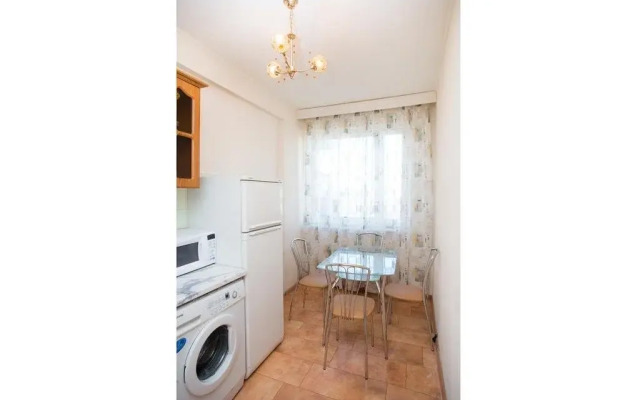 Меблированные комнаты Moskva4you Ordzhonikidze 14