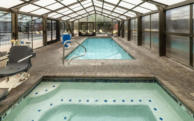 Best Western Pony Soldier Inn & Suites