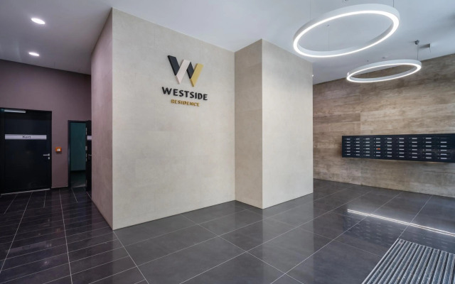 WestSide River Apartment