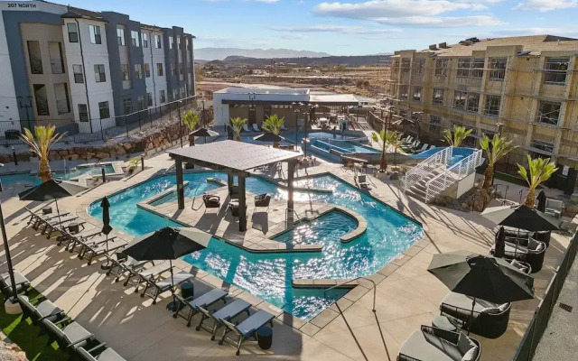 Pinyon Pines #103 2 Bedroom Condo