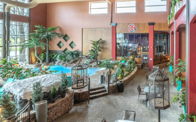 Hotel Universel