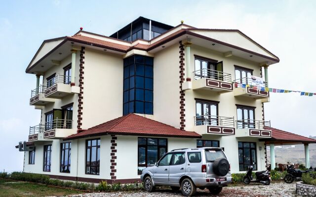 Hotel Hill Crown