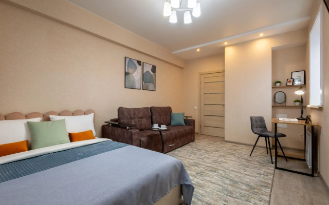 9 ночей на улице Карла Либкнехта 112