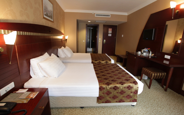 Nova Plaza Orion Hotel