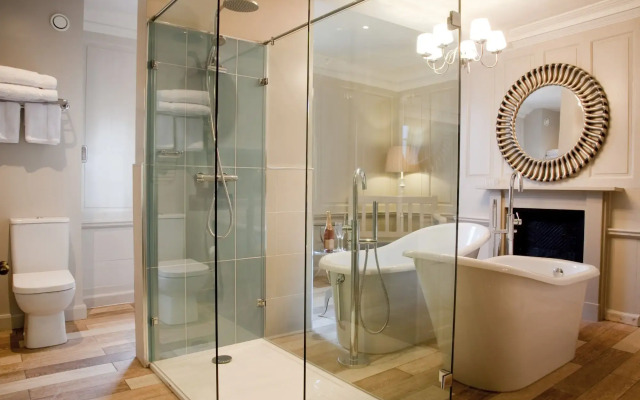 Vanbrugh House Hotel