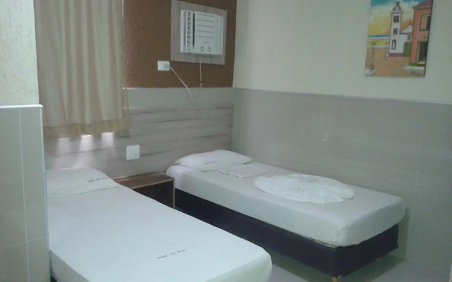 Hotel Uzi Praia