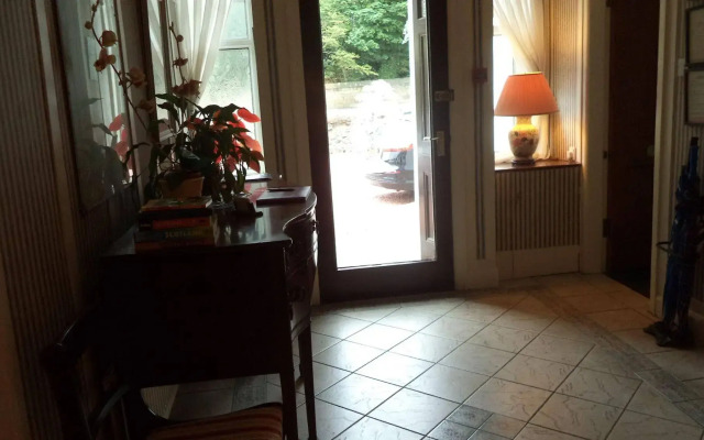 Acer Lodge Guest House