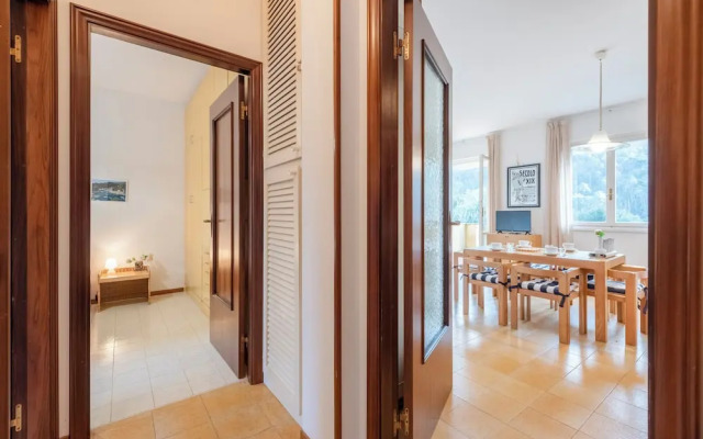 Peaceful Apartment In Deiva Marina