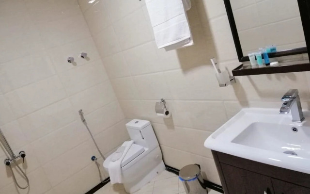 Grand Lily Hotel Suites