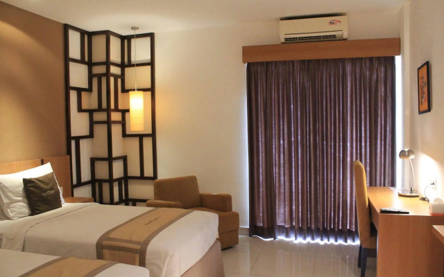 Prime Royal Hotel