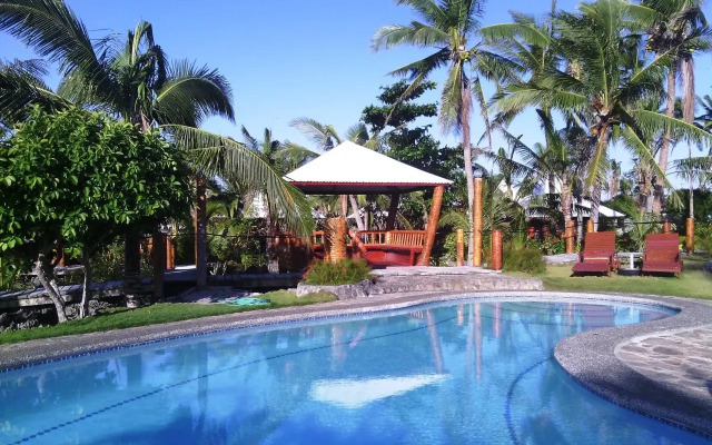 Maia's Beach Resort