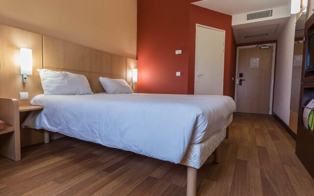 ibis Oran Les Falaises